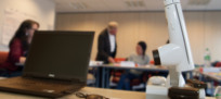 TA-Absolventin Sarah Rebmann mit den anderen Teilnehmerinnen des Lehrgangs Marketingassistent IHK.